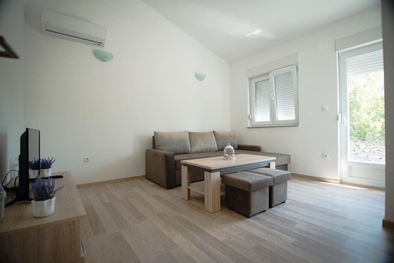 Apartments Slapovi Studenci Eksteriør billede